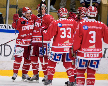 Fredrik Hynning, Timrå och Timo Pärssinen jubel
