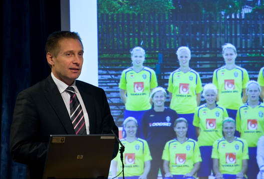Thomas Dennerby, förbundskapten, dam, Sverige