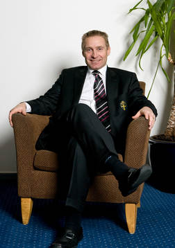 Thomas Dennerby, förbundskapten, dam, Sverige