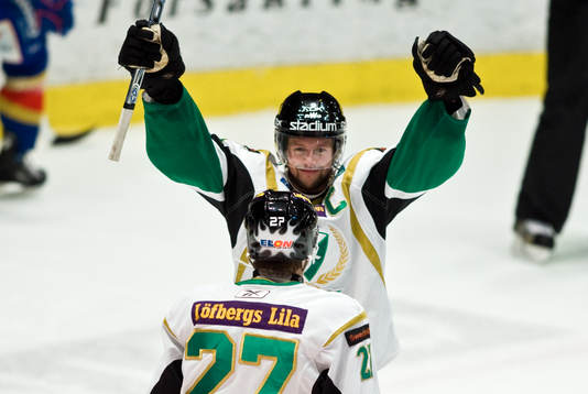 Rickard Wallin, Färjestad kvitterade till 1-1. Jubel