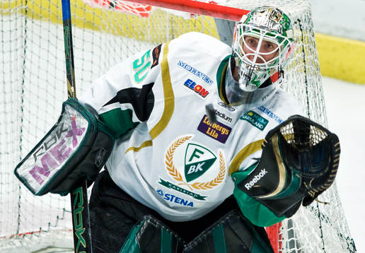 Jonas Gustavsson,  målvakt