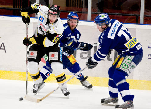Fredrik Johansson, Västerås mot Martin Romö, Sundsvall