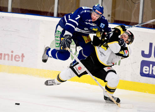 Martin Romö, Sundsvall trycker till Niclas Lundgren,