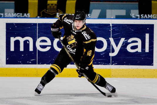 Patrick Bergström, AIK skjuter