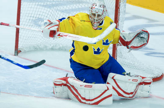 Johan Backlund, Målvakt Sverige
