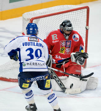 Jukka Voutilainen, Finland gör 2-5 på Alexander Salak,