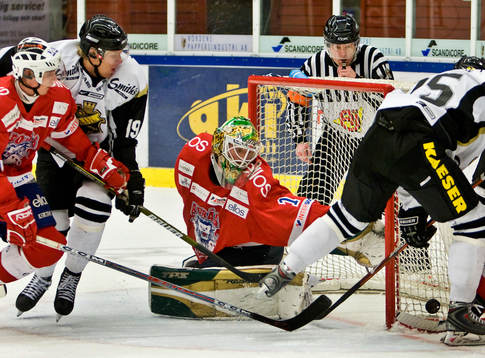 Robin Rahm, målvakt Borås. Tobias Ericsson, AIK