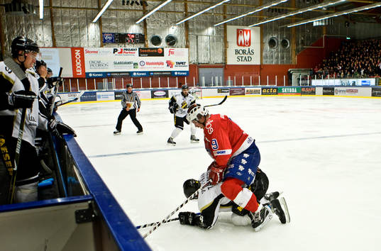 Anders Eriksson, Borås, testar att använda Dick