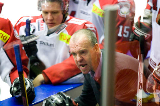 Bobo Simensen, tränare, Time out