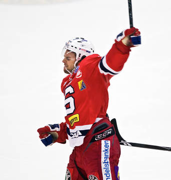Dragan Umicevic, Södertälje gjorde segermålet 2-1.