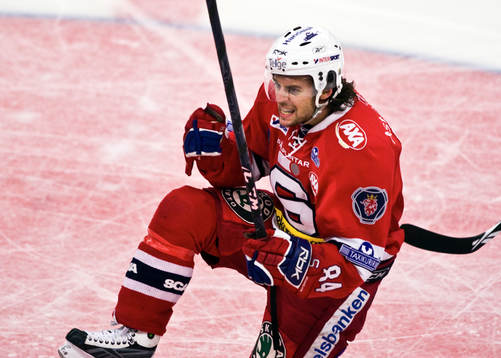 Dragan Umicevic,  gjorde segermålet 2-1. Jubel, glädje
