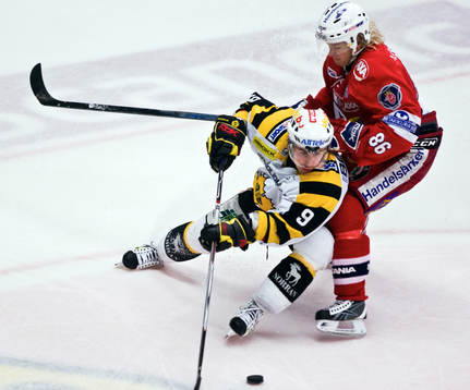 Kimmo Koskenkorva, Skellefteå och Linus Klasen,