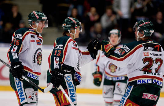 Karl Fabricius, Frölunda jublar med Ronnie Sundin och