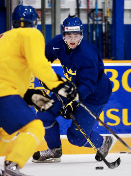 Marcus Johansson dribblar