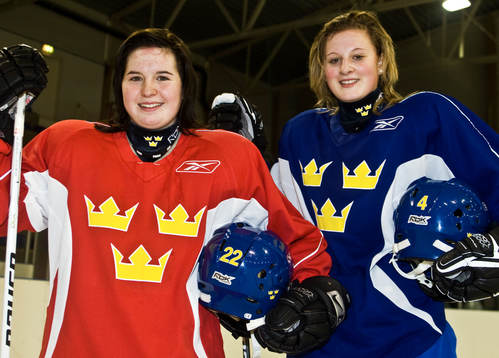 Angelica Östlund och Josefine Holmgren, Sverige