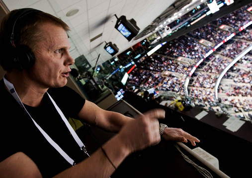 Niklas Wikegård, SVT.  Reporter, kommentator