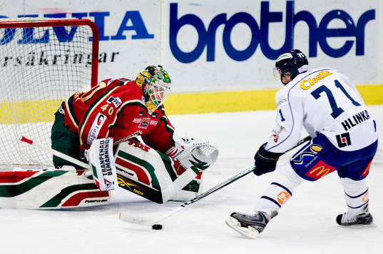 Bläddra bland fler bilder av Ishockey, elitserien, Frölunda - Linköping