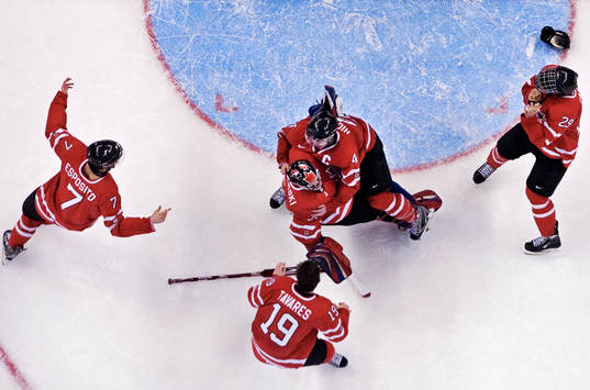 Angelo Esposito, John Tavares och Evander Kane är på väg