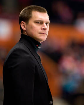 Björn Hellkvist, Tränare