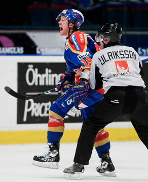 Jimmie Ölvestad, Djurgården, skriker åt domaren