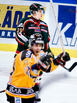 Tuukka Mäntylä, Frölunda, depp, Luleå jubel