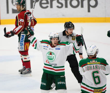 2-0 Cam Abbott, Rögle, jubel, Daniel Johansson grattar