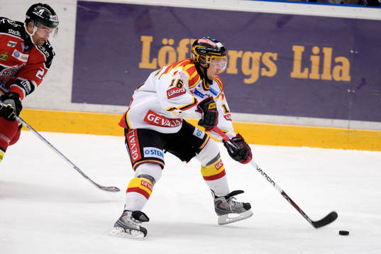 Sebastian Lauritzen, Brynäs jagas av Niklas Sundström,