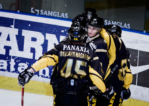 Jubel i AIK, Daniel Bång (mitten)