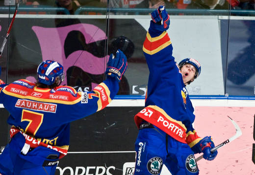Niklas Anger, jubel