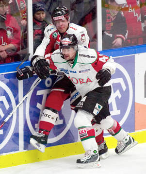 Teemu Elomo, Mora