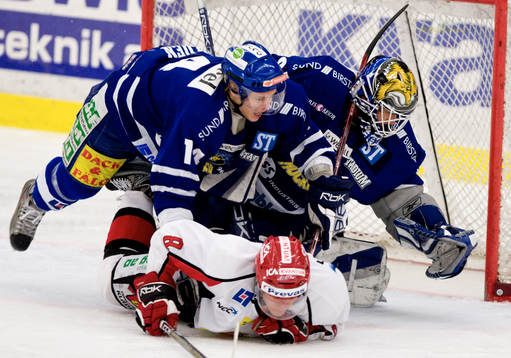Petter Rydén, Sundsvall håller fast Joachim Gellerstedt,