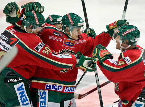 Erik Karlsson, jubel