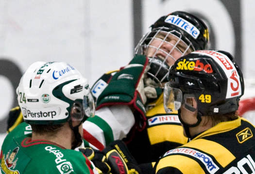 Bråk, ansiktsskydd, galler