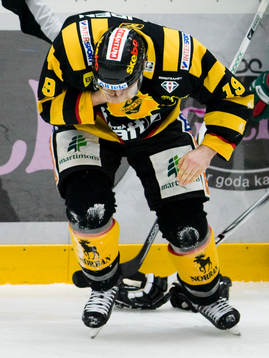 Mikael Renberg har fått en smäll