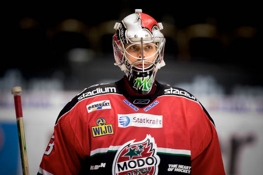 Mike Morrison, Målvakt depp