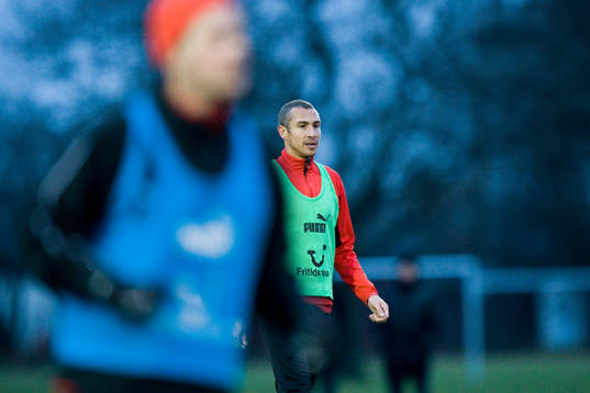Henrik Larsson tränar fotboll igen