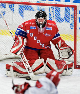 Niklas Svedberg, målvakt, Huddinge, är på väg att