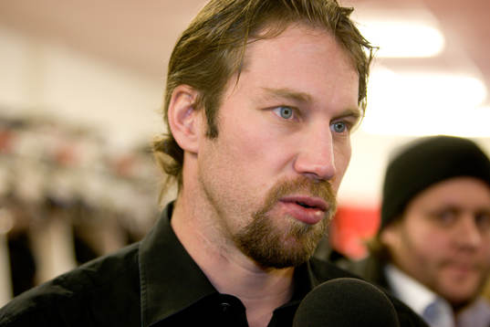 Ishockey, Presskonerens, Peter Forsberg är klar för Modo