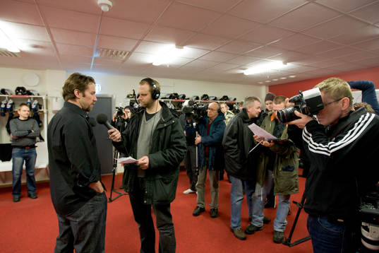 Ishockey, Presskonerens, Peter Forsberg är klar för Modo