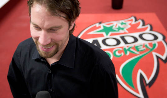 Ishockey, Presskonerens, Peter Forsberg är klar för Modo
