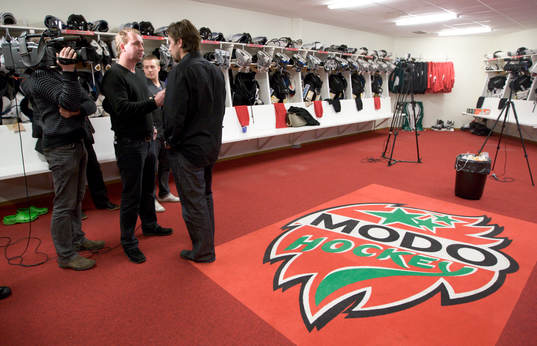 Ishockey, Presskonerens, Peter Forsberg är klar för Modo