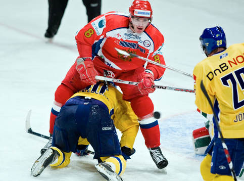 Alexey Mikhnov, Ryssland