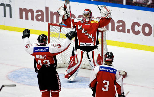 Jubel. Markus Svensson, målvakt, Malmö