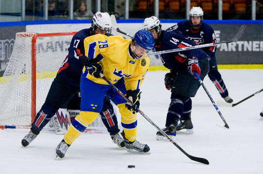 Oscar Lindberg, Sverige