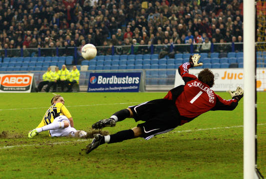 Fotboll, Eredivisie, holländsk liga, Vitesse - Ajax  Lasse