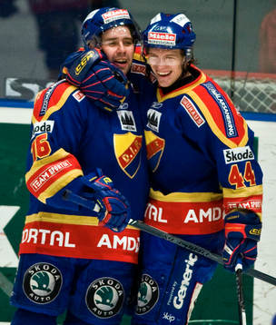 Nichlas Falk och Nicklas Danielsson. Jubel, glädje