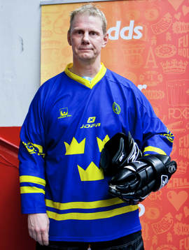 Niklas Wikegård spelade en match för Expekt
