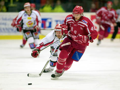 Glenn Ryan, Troja, Johan Bergren, Almtuna i bakgrunden