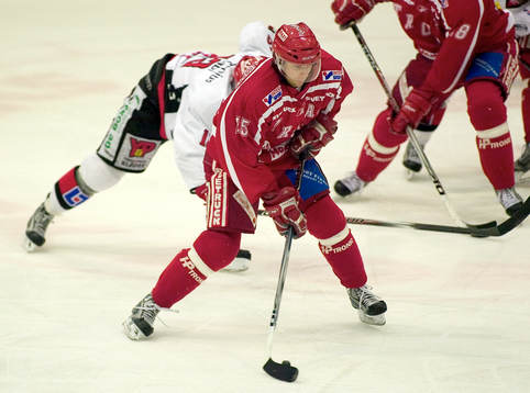 Daniel Håkansson, Troja skjuter in 1:0