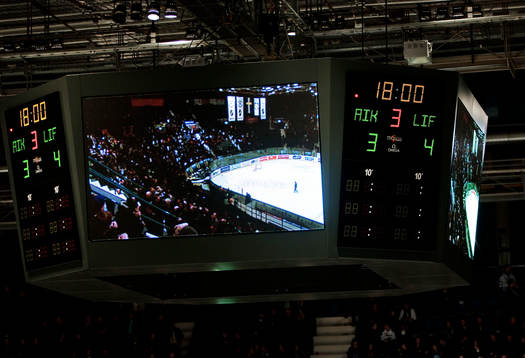 Matchen fick avbrytas tillfälligt när det var två